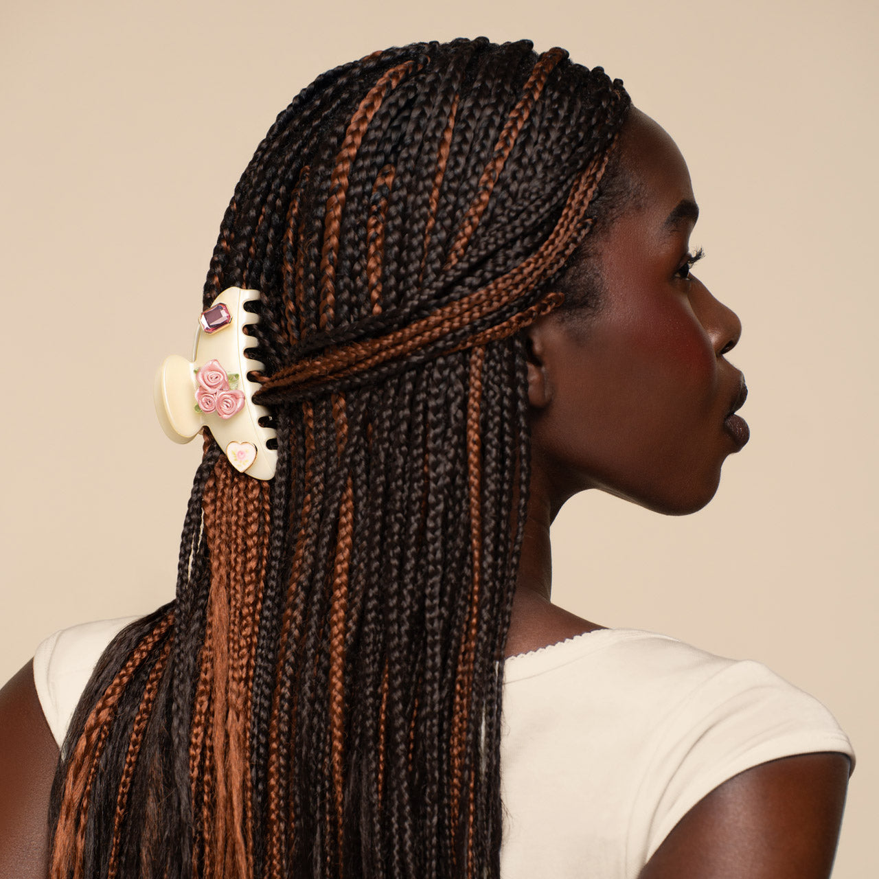 KitschPop™️ Curved Claw Clip & Charms in Pearlized Cream