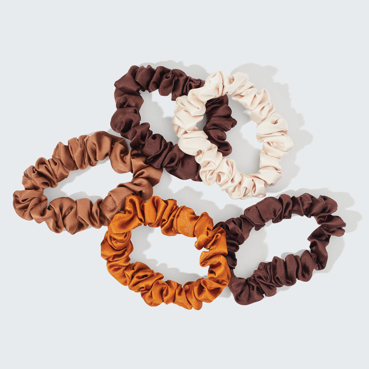 Set da 5 pezzi di scrunchies in raso Petite - Sedona