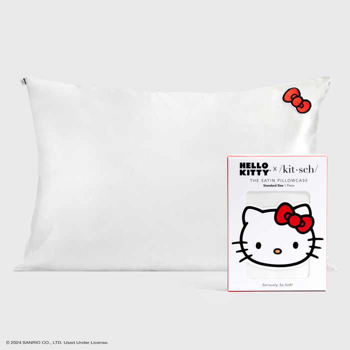 غطاء وسادة ساتان من Hello Kitty x Kitsch - فيونكة Hello Kitty بلون العاج الصلب